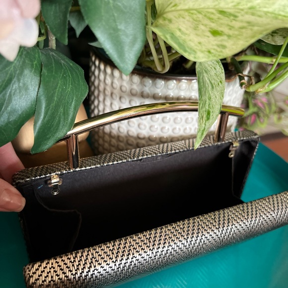 Fawziya Metal Handle Clutch - Gold - Picture 2 of 2